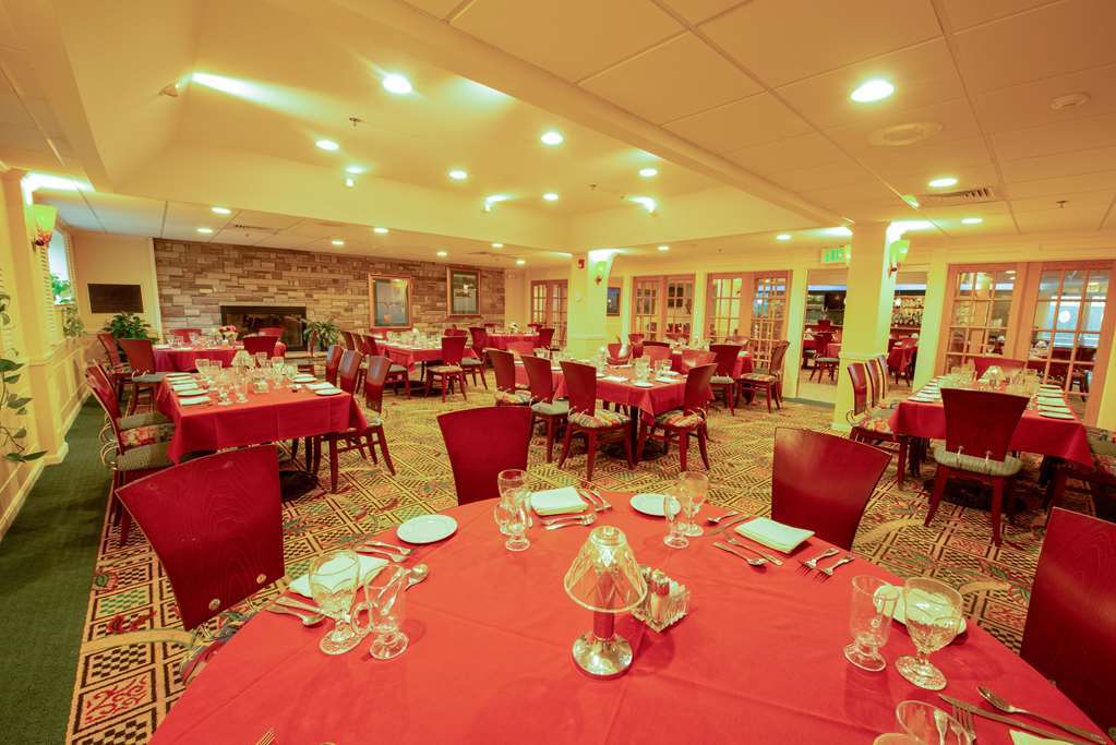 סאות' יארמאות' Blue Water Resort מסעדה תמונה